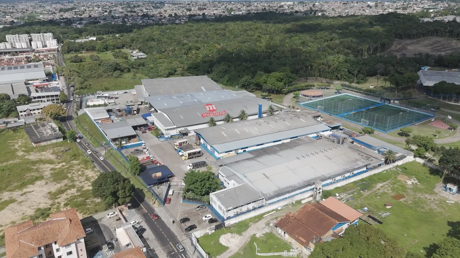 Vista aérea da fábrica Magistral hoje
